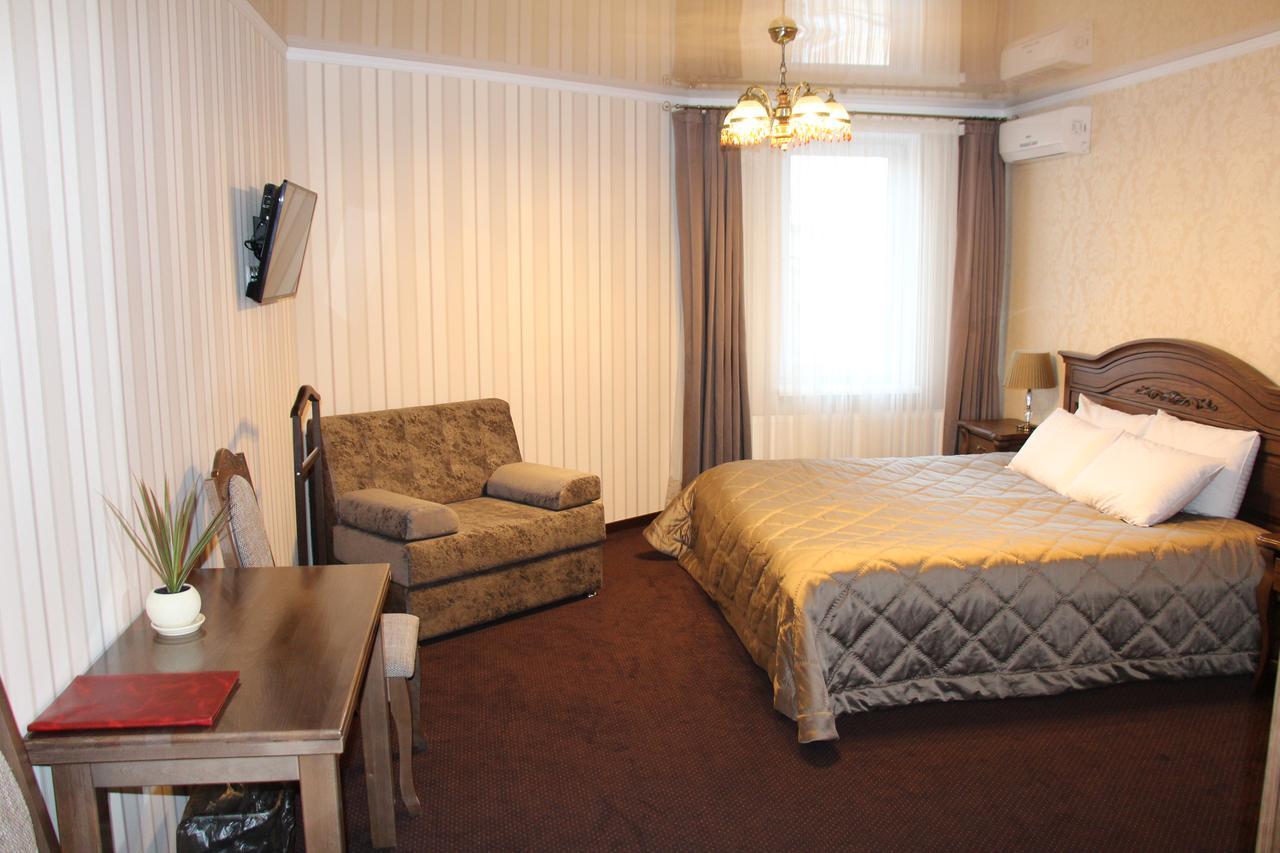 Aristokrat Hotel Vinnytsia Luaran gambar