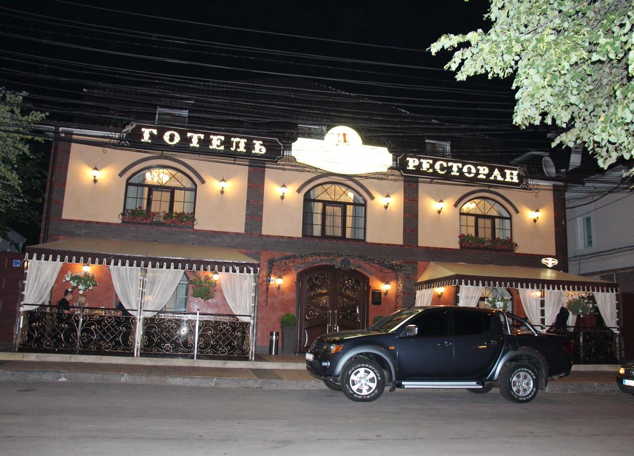 Aristokrat Hotel Vinnytsia Luaran gambar