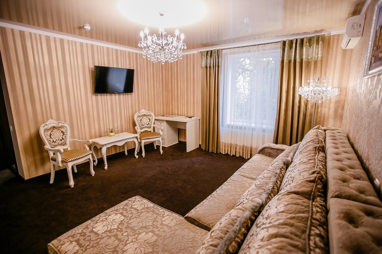 Aristokrat Hotel Vinnytsia Luaran gambar